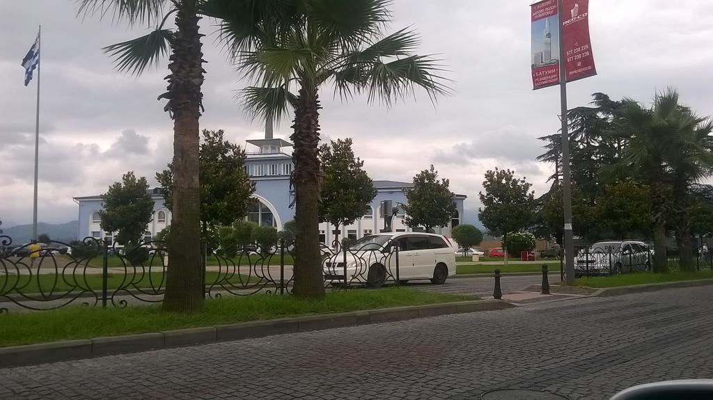 Apartment Melashvili 4 Batumi Kültér fotó